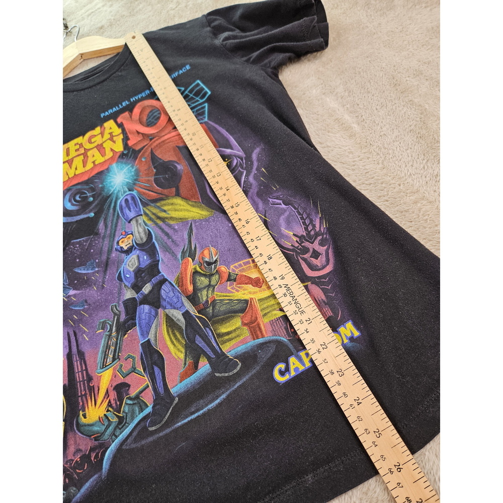 Mega Man T-shirt Video Game Tee Crewneck Size M Black - Picture 8 of 10